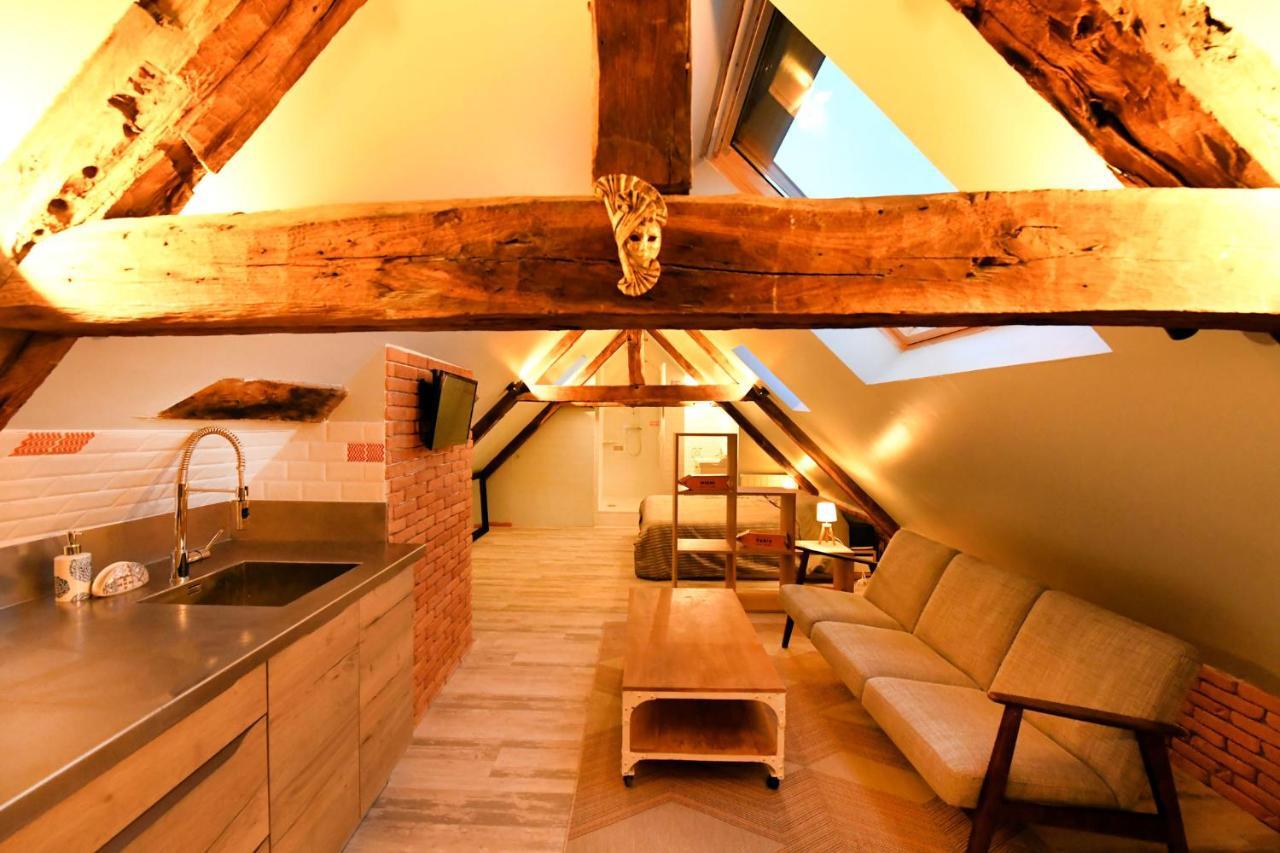 Loft Sous Les Combles - Loft Under The Rafter Apartment Rodez Exterior foto